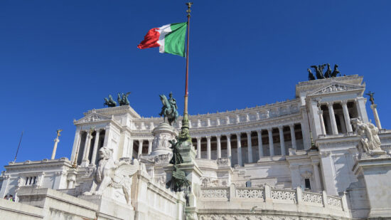 Monument_Rome_Parliament_S_0568_PPT